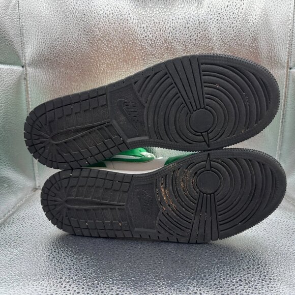 Size 6.5Y Jordan 1 Mid Kids Lucky Green White Mid Basketball Sneakers DQ8426-301 - Picture 9 of 10